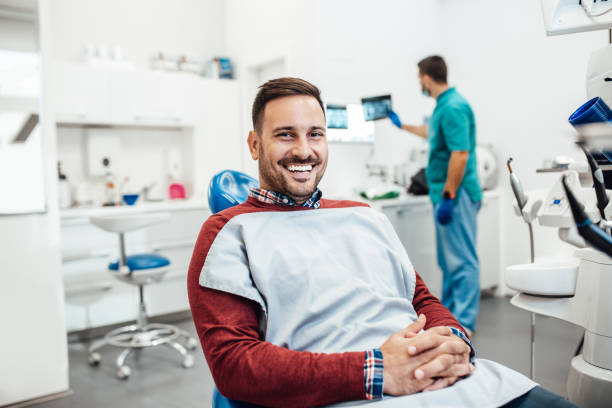 Best Wisdom Tooth Removal  in Roseau, MN